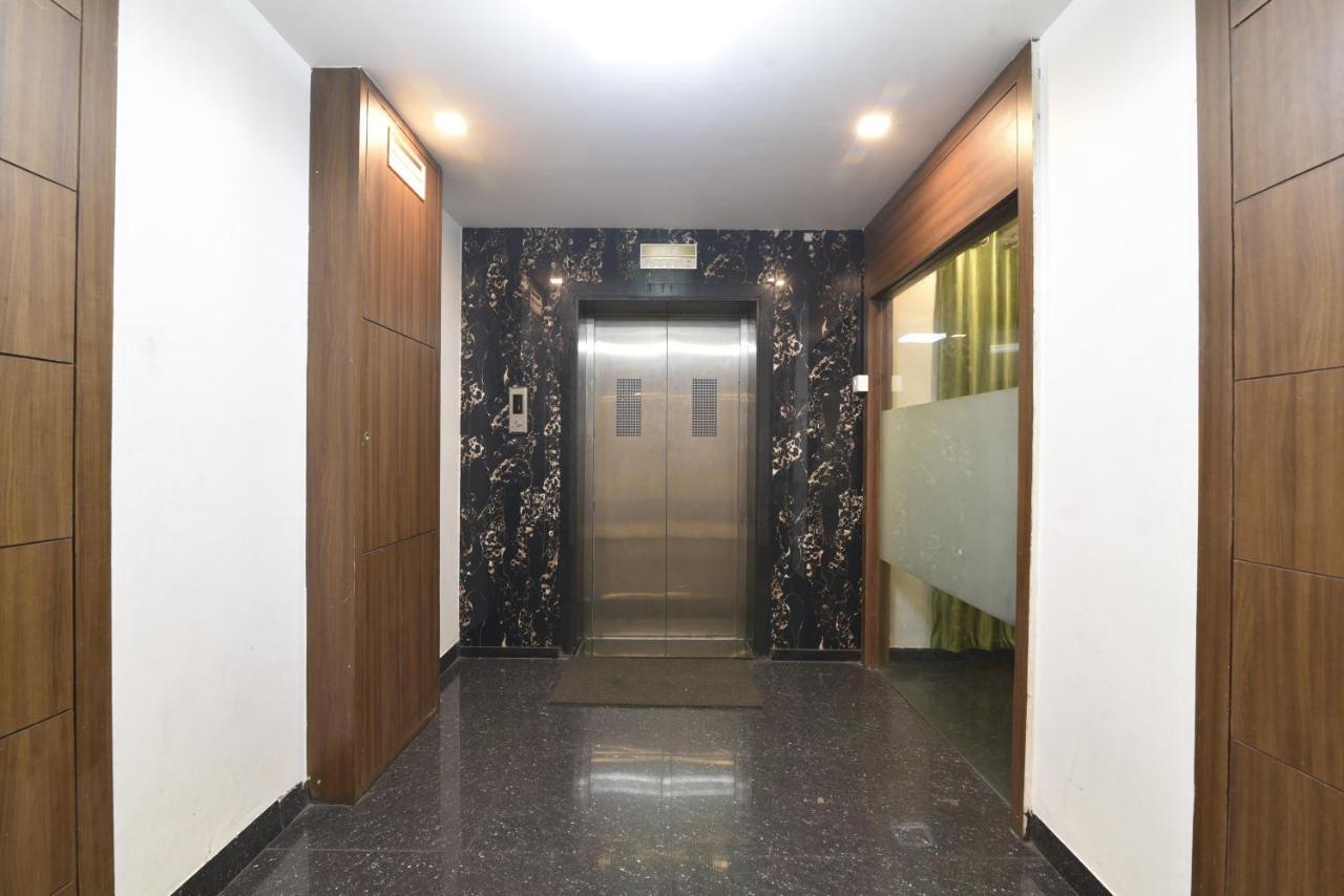 Hotel Clove Bijapur  Bagian luar foto