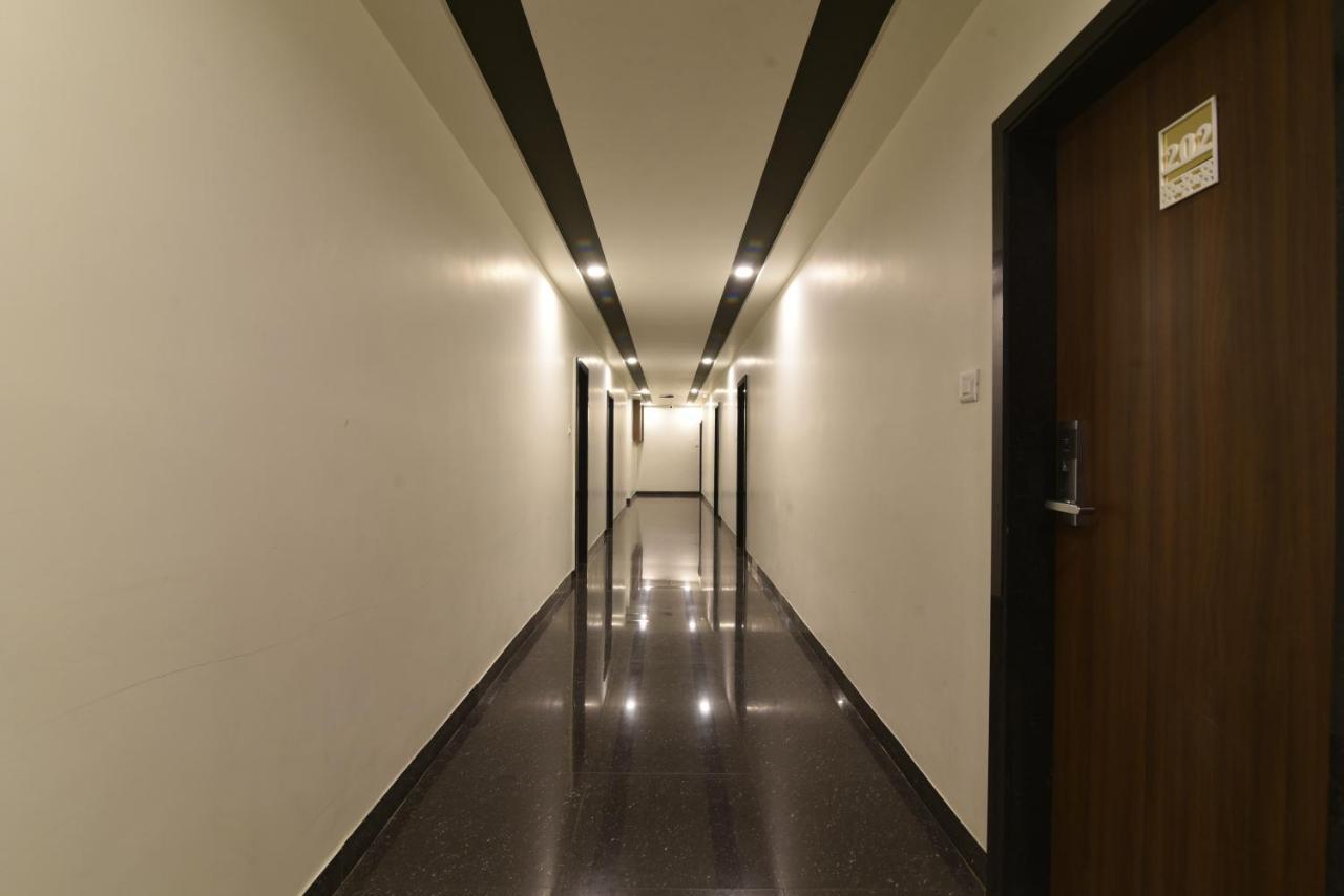 Hotel Clove Bijapur  Bagian luar foto