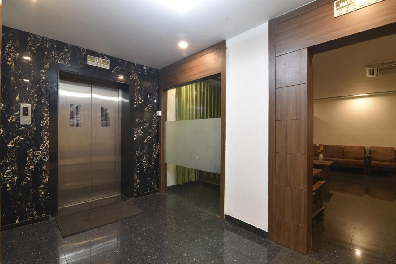 Hotel Clove Bijapur  Bagian luar foto